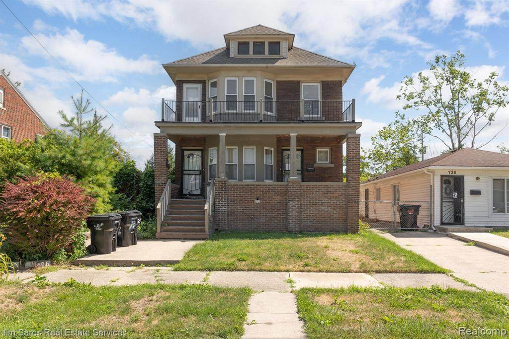 732 Ashland - Photo 1