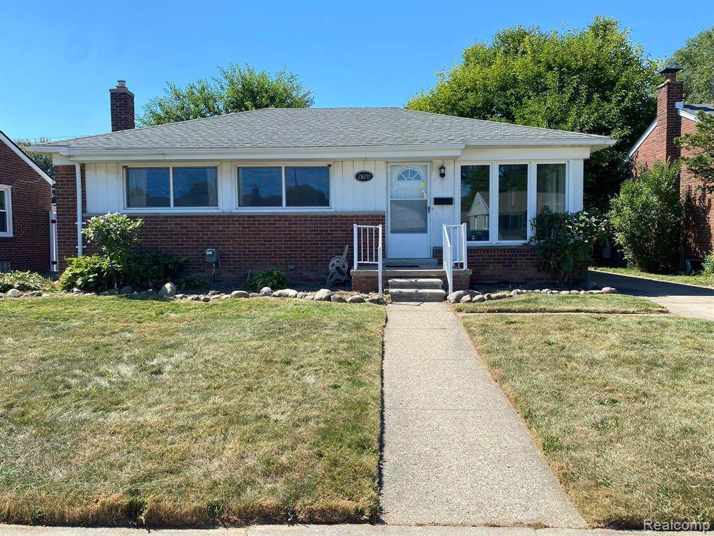 28211 Bohn - Photo 1