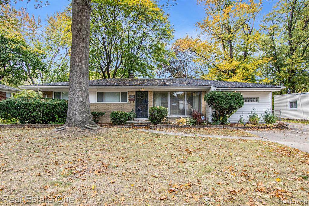 24071 Rosewood - Photo 1