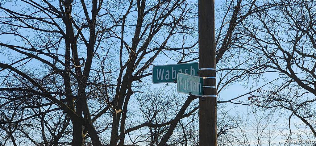 5122 Wabash - Photo 1