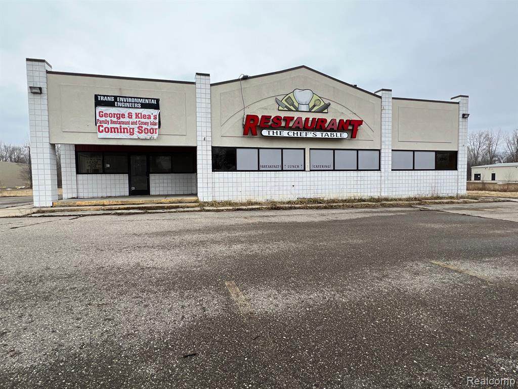 5444 Genesee - Photo 1