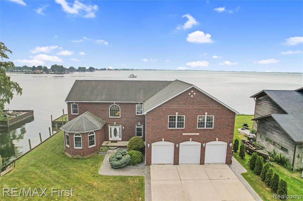 7953 Bouvier Bay - Photo 1