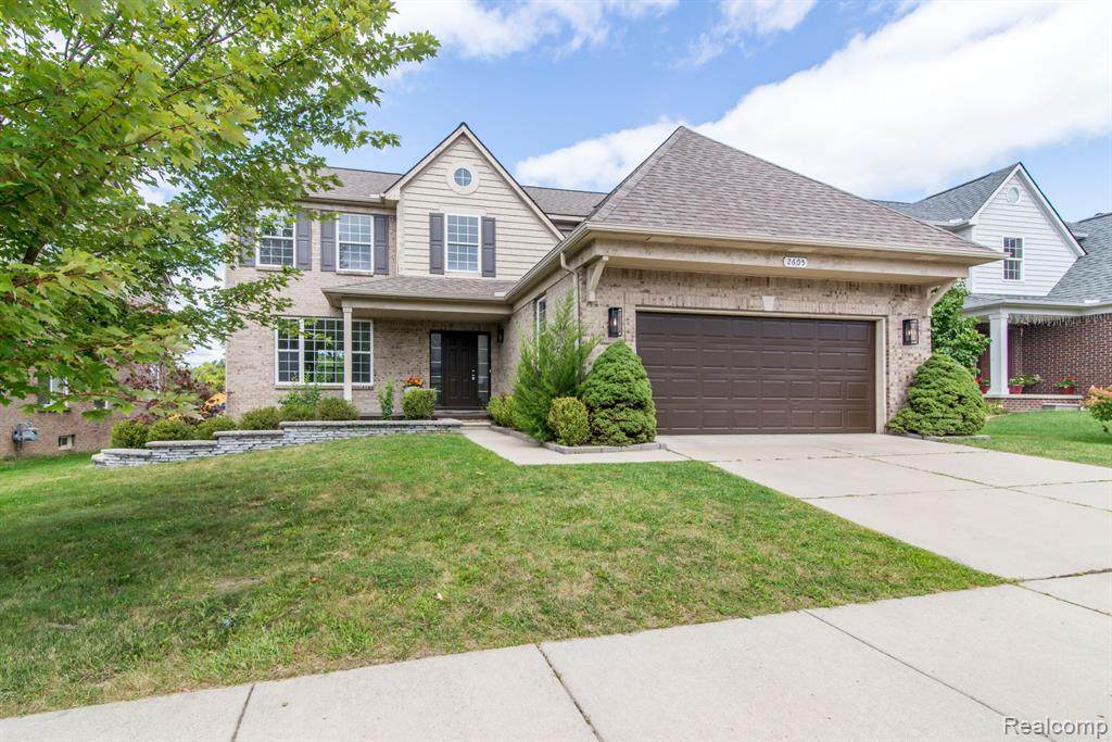 2605 Nadia - Photo 1