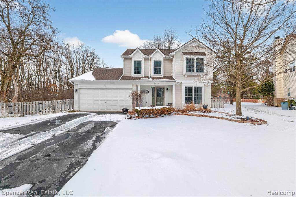 1117 Woodbriar - Photo 1