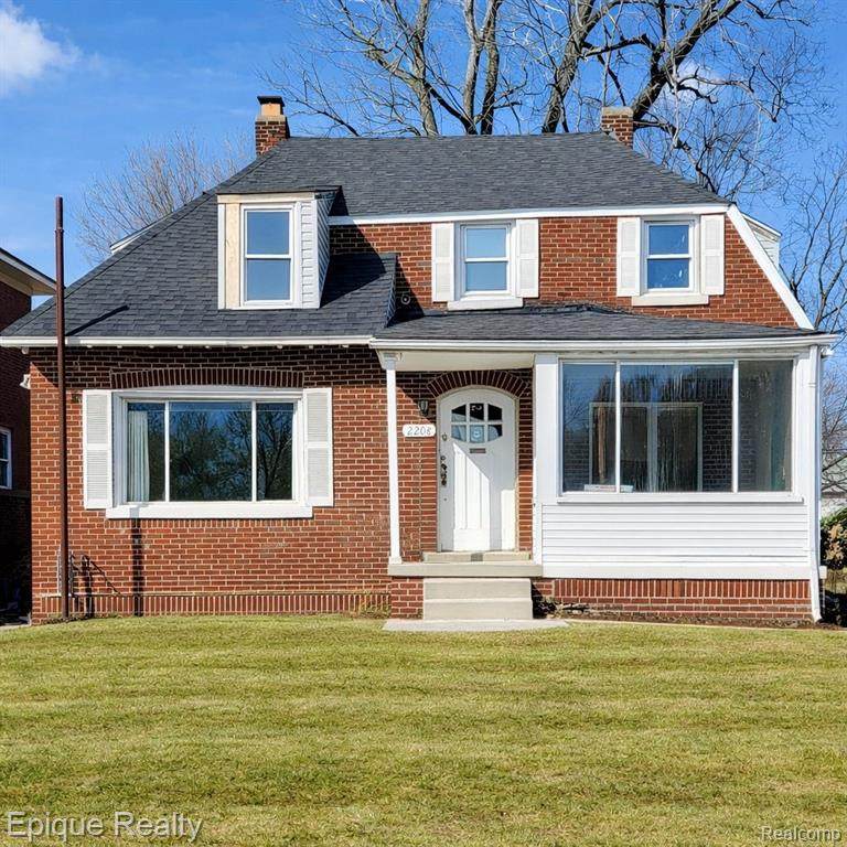 2208 Collingwood - Photo 1