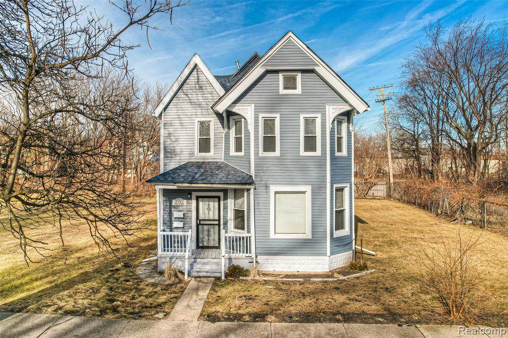3707 Hunt - Photo 1