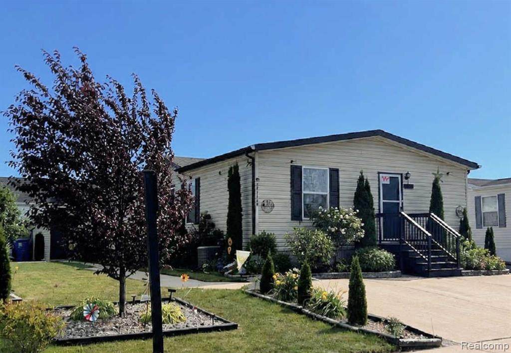 24445 Edwin - Photo 1