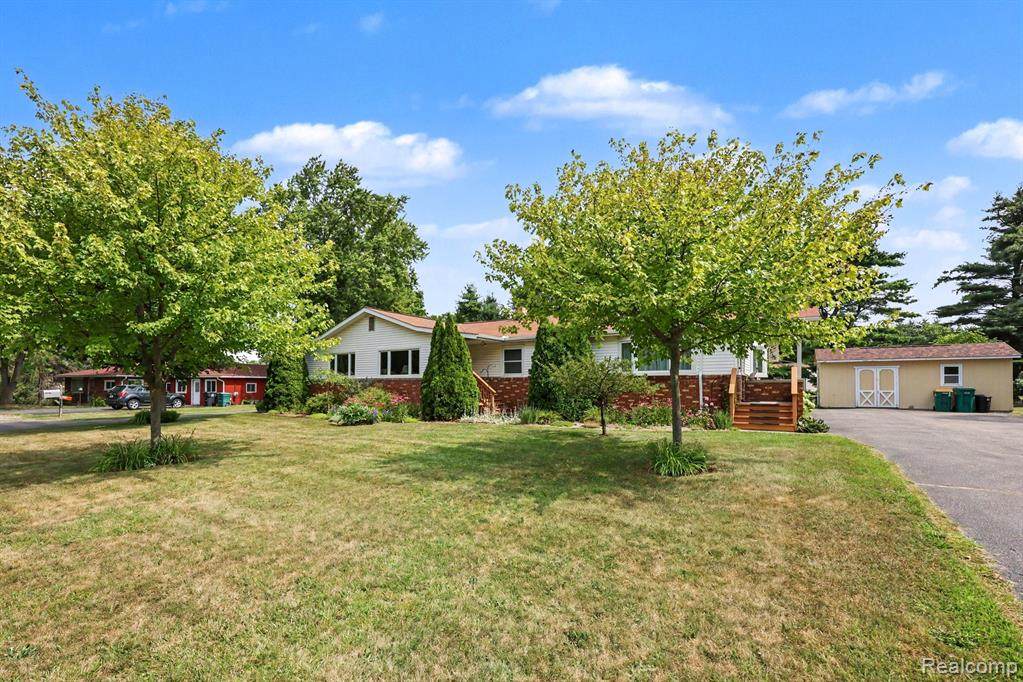 10350 Davisburg - Photo 1
