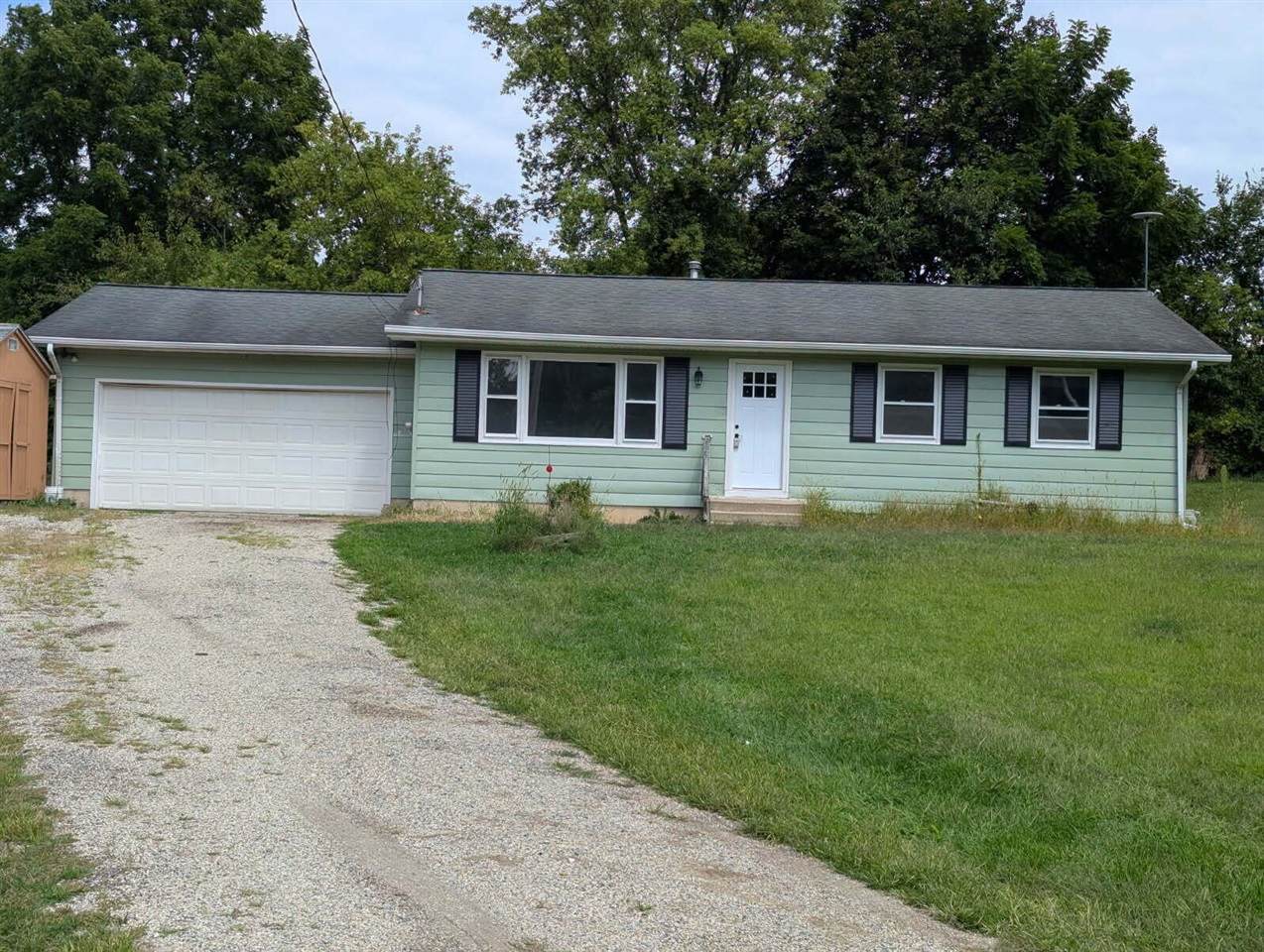 2101 Maple - Photo 1