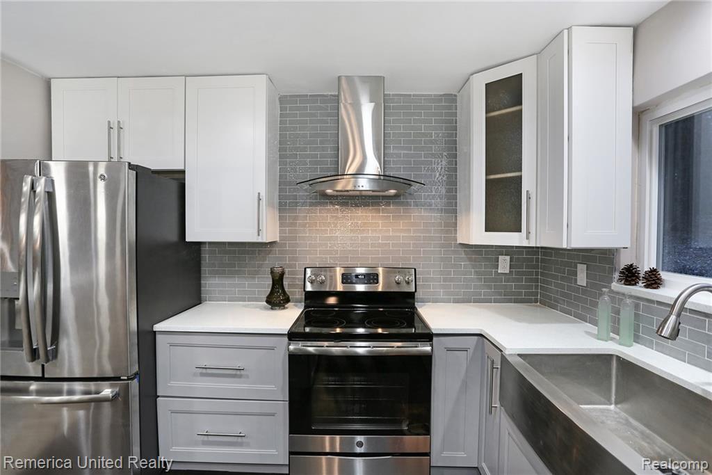 44350 Chedworth Dr - Photo 1