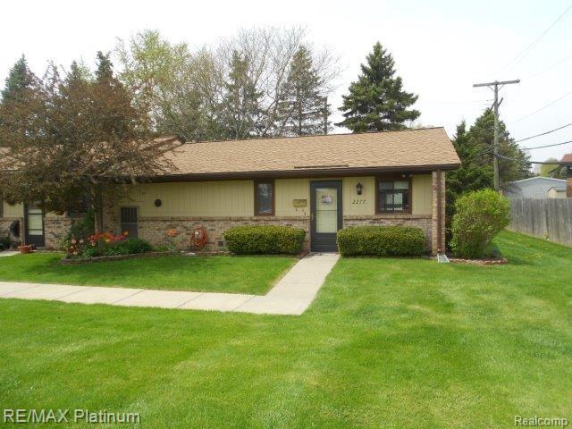 2277 Milford Rd - Photo 1