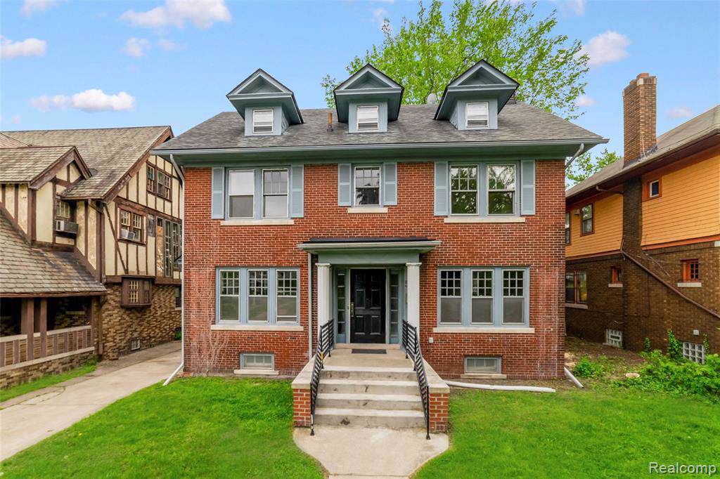 54 Farrand Park - Photo 1