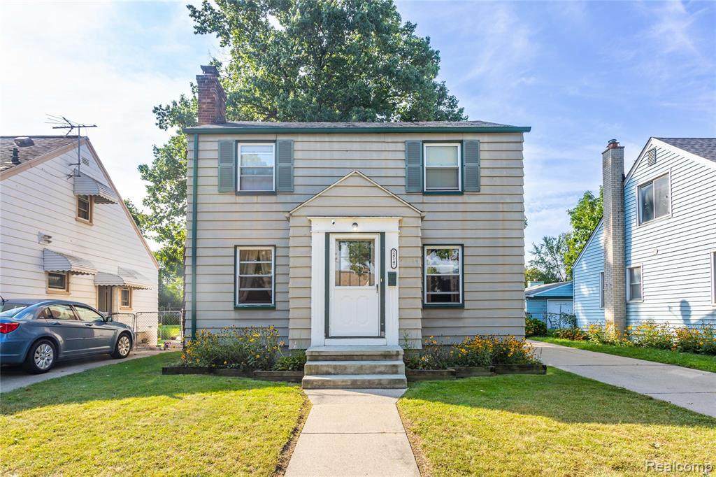 24147 Union St - Photo 1