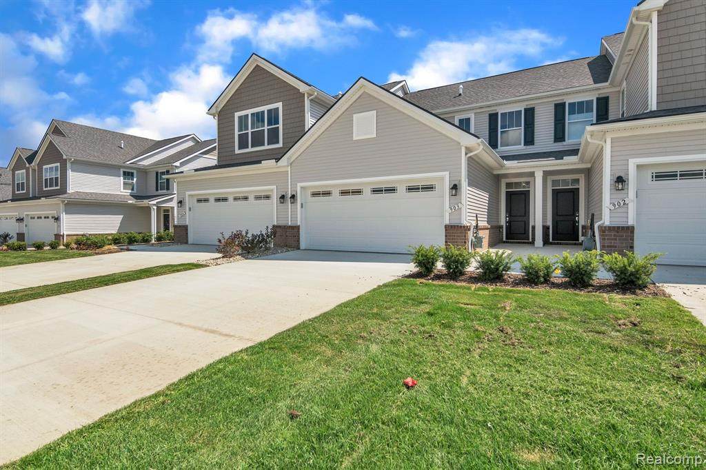 903 Salt Springs - Photo 1