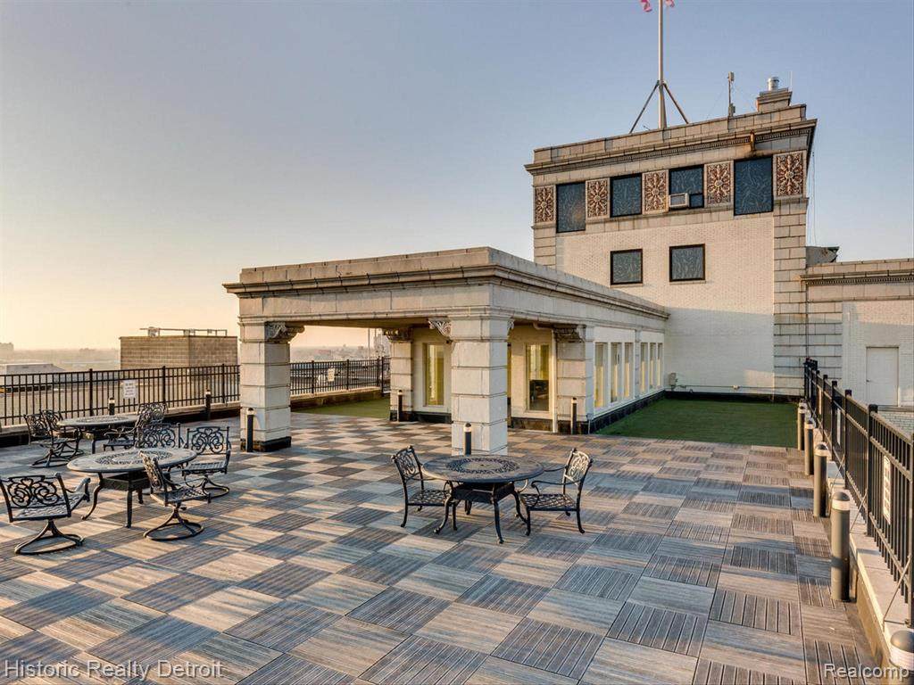 15 Kirby - Photo 1