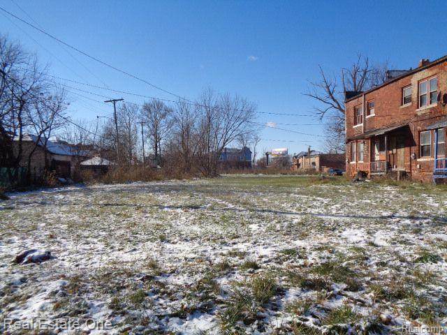 9039 3RD - Photo 1