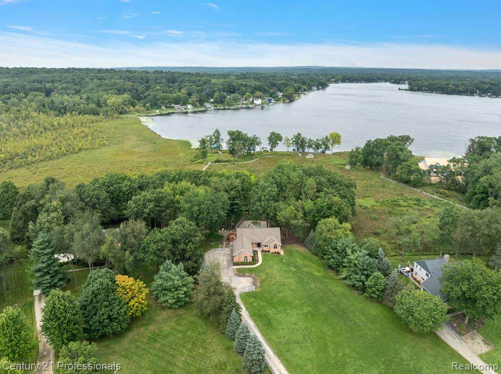 12120 Shaffer - Photo 1