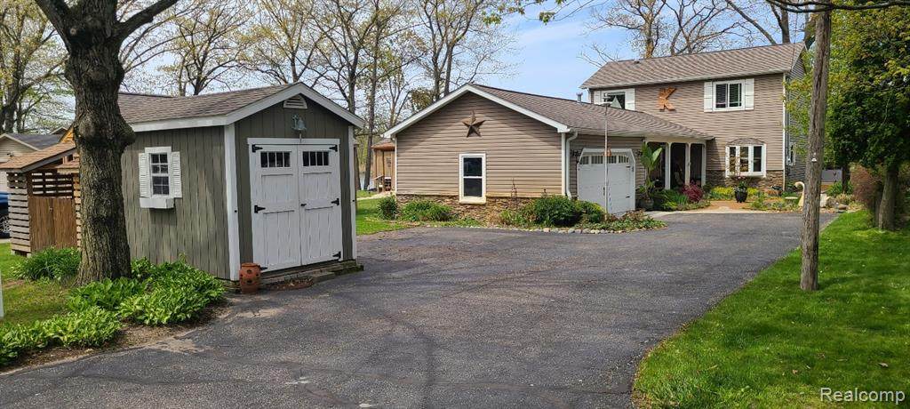 3386 Horrell - Photo 1