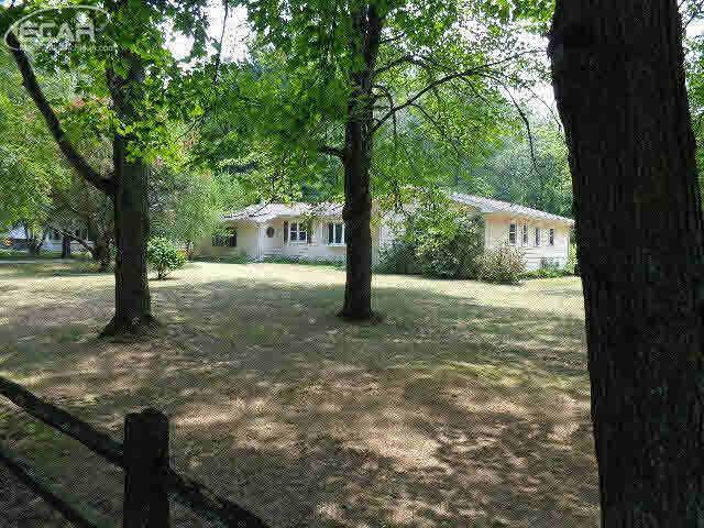 6100 Jade Lane - Photo 1