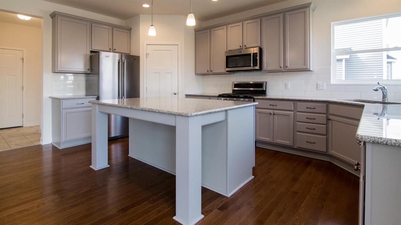 129 Campolina St - Photo 1