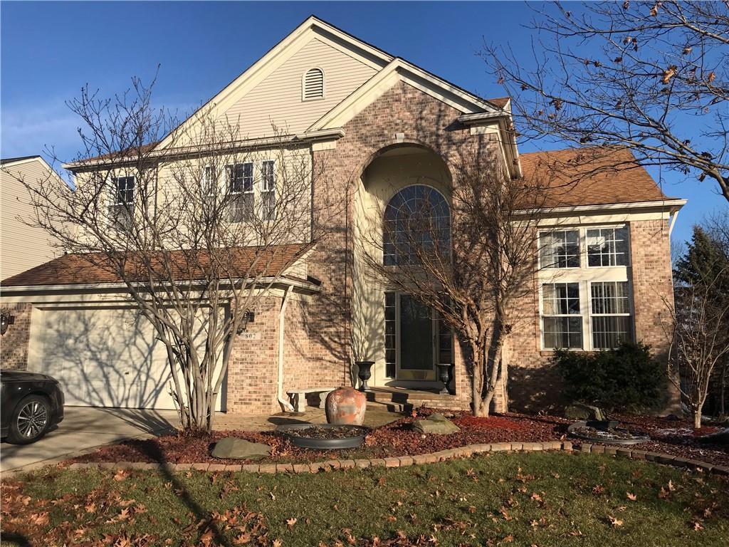802 Hidden Creek Dr - Photo 1