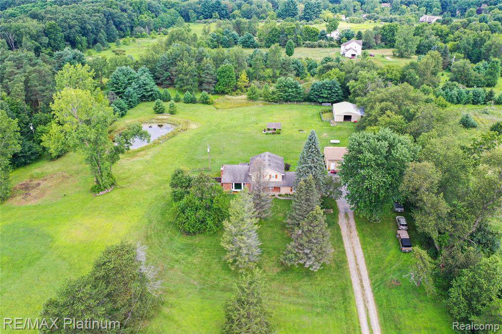 2120 Bowen Rd - Photo 1