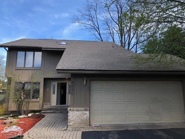 5690 Point Of The Woods Dr - Photo 1