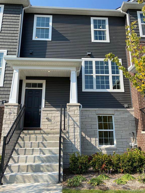 168 S Mill St - Photo 1