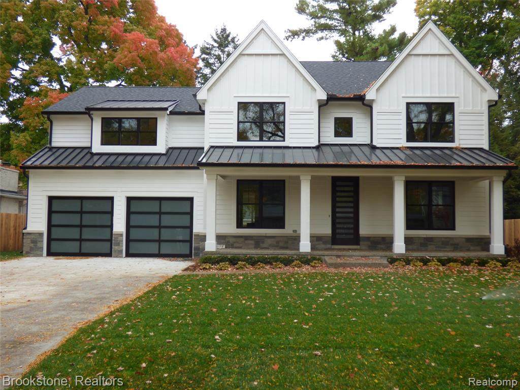 1013 Woodlea St - Photo 1