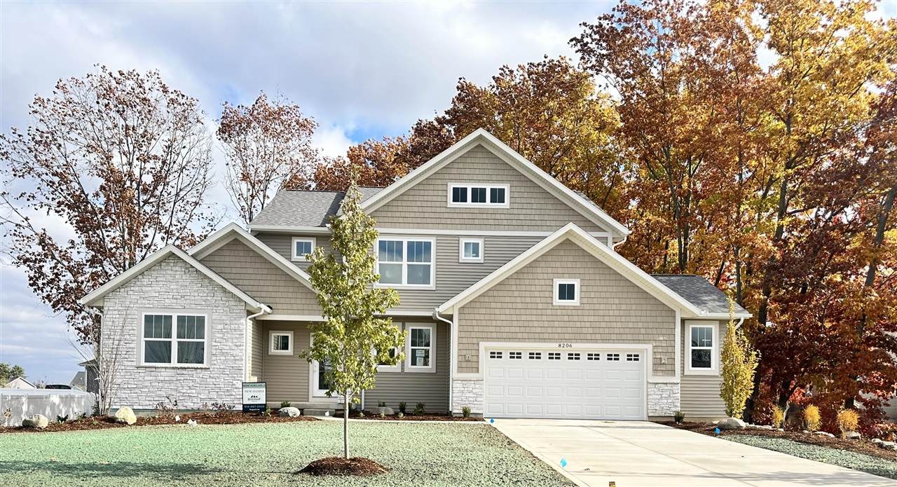 8206 Eagle Peak - Photo 1