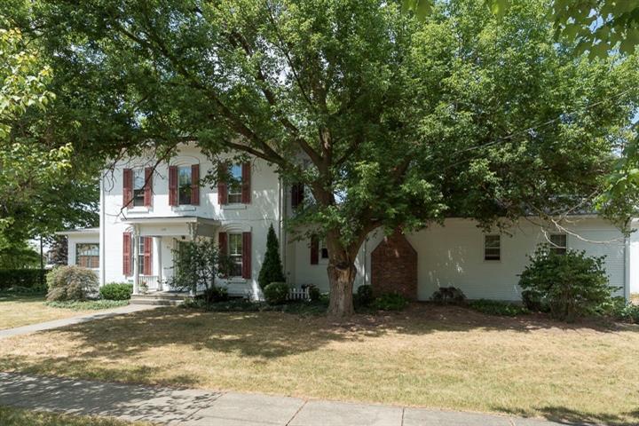 640 Church - Photo 1