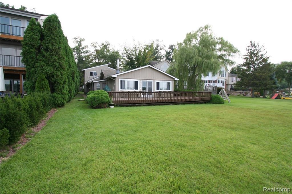 7962 Flagstaff - Photo 1