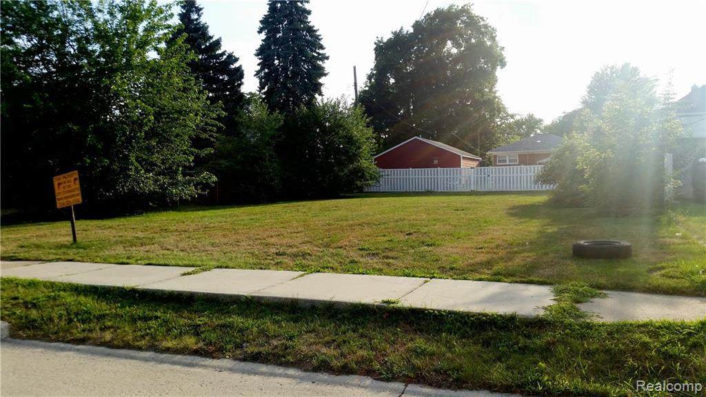 632 Garfield St - Photo 1