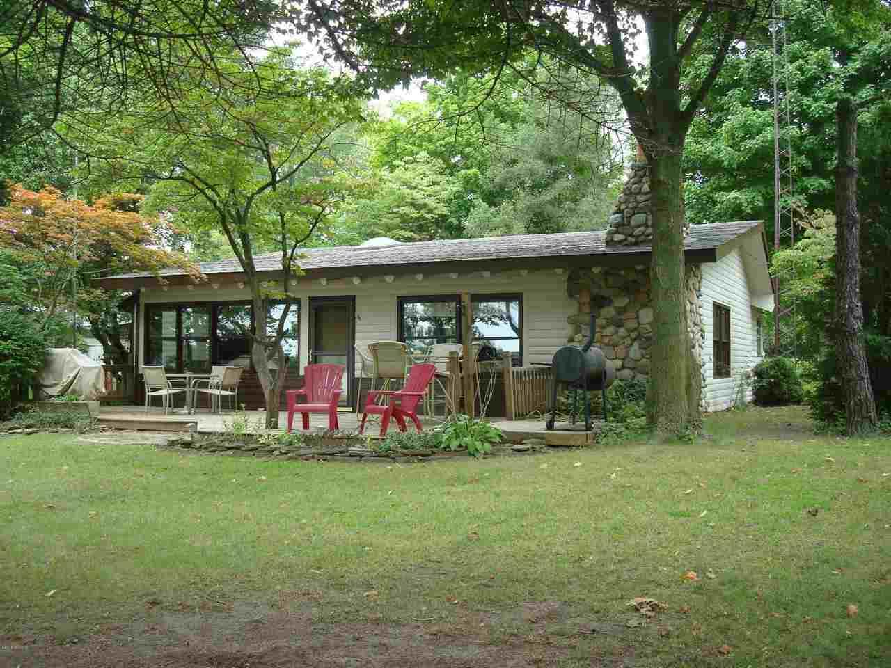 9697 Camden Rd - Photo 1