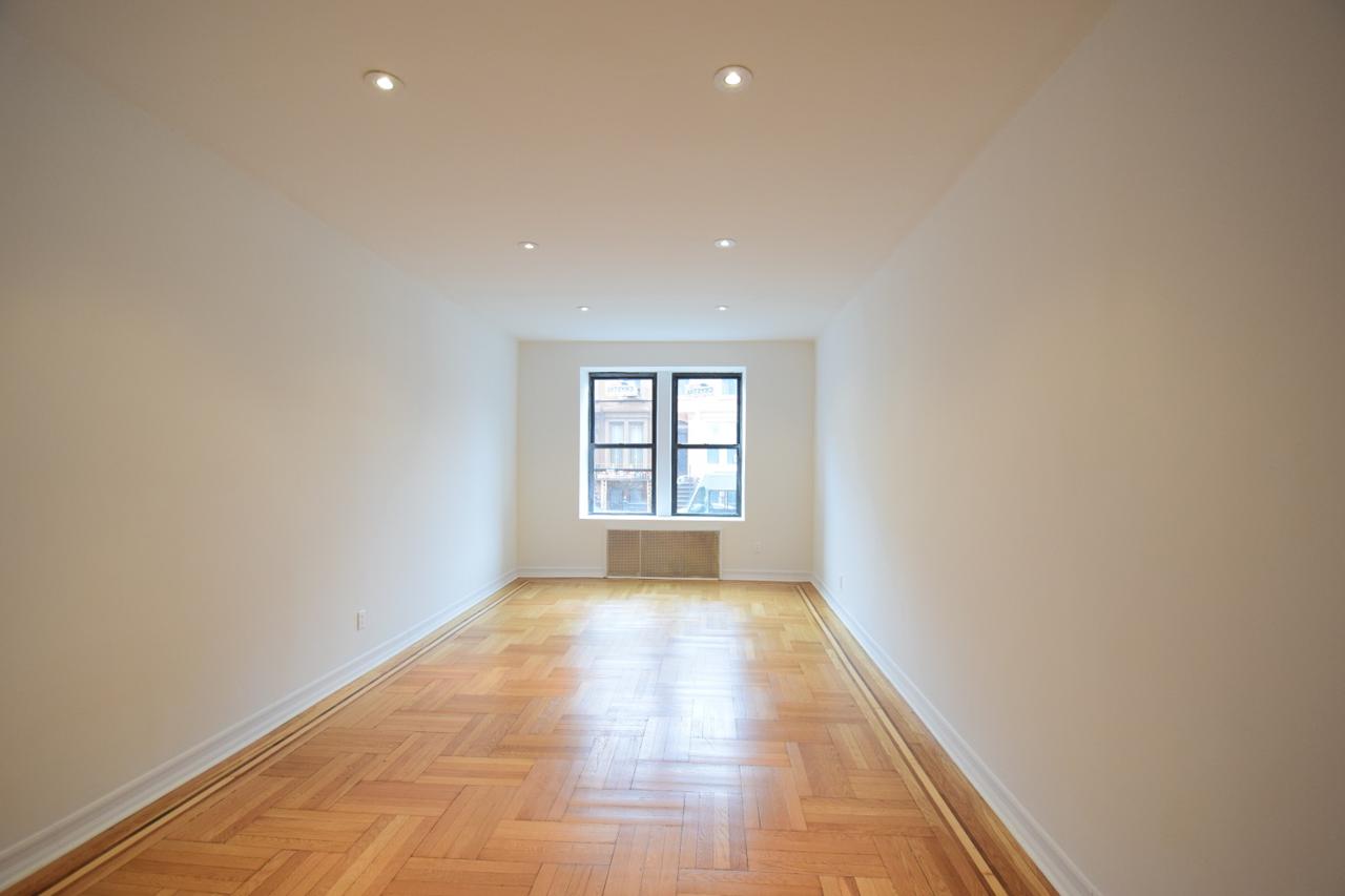 97 Brooklyn Ave - Photo 1