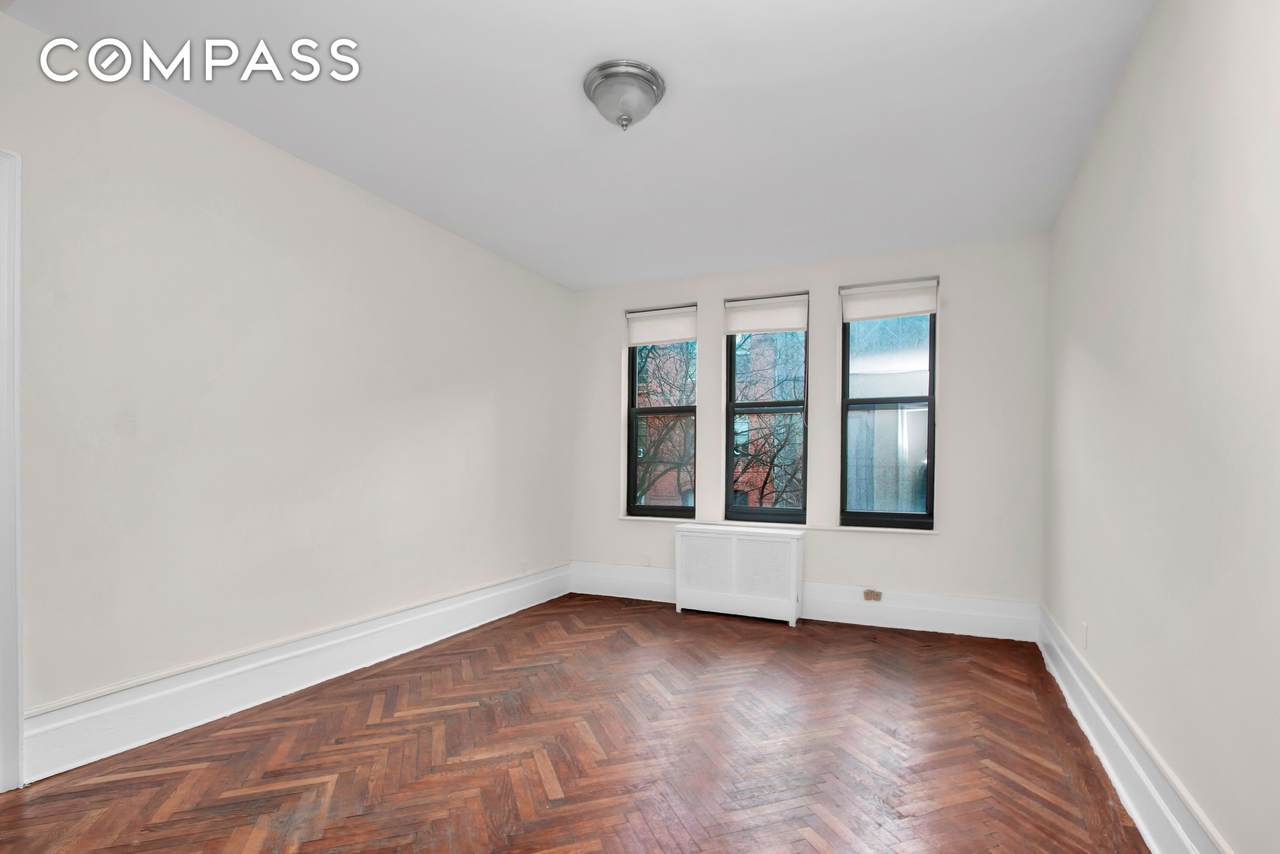 203 98th Street - Photo 1