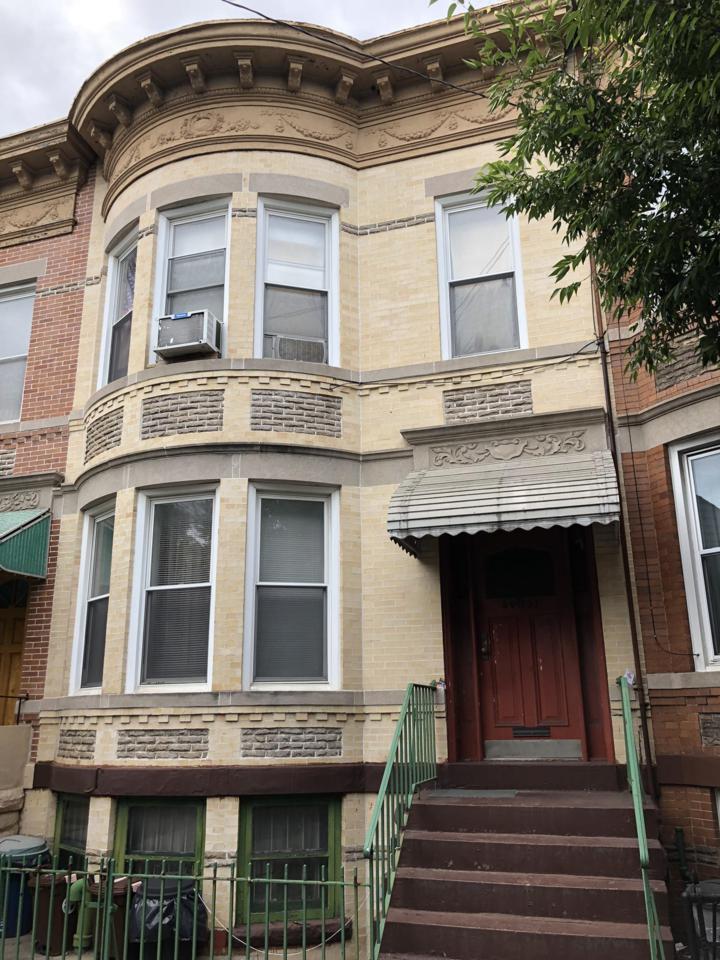 60-57 Putnam Ave - Photo 1