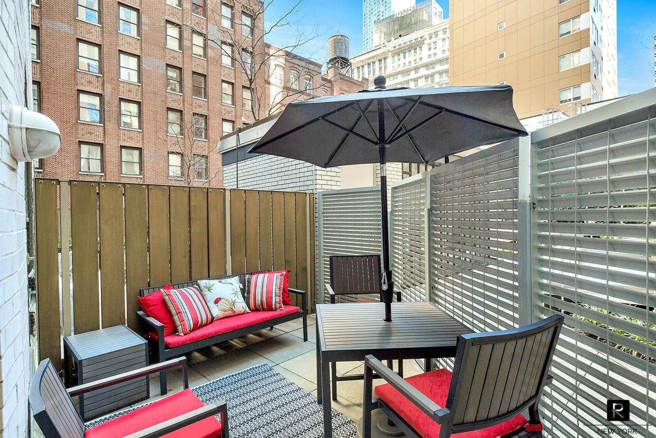 99 John Street - Photo 1