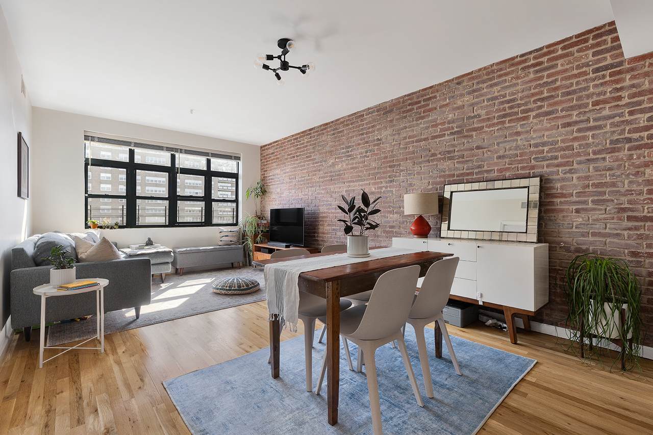 150 Ocean Parkway - Photo 1