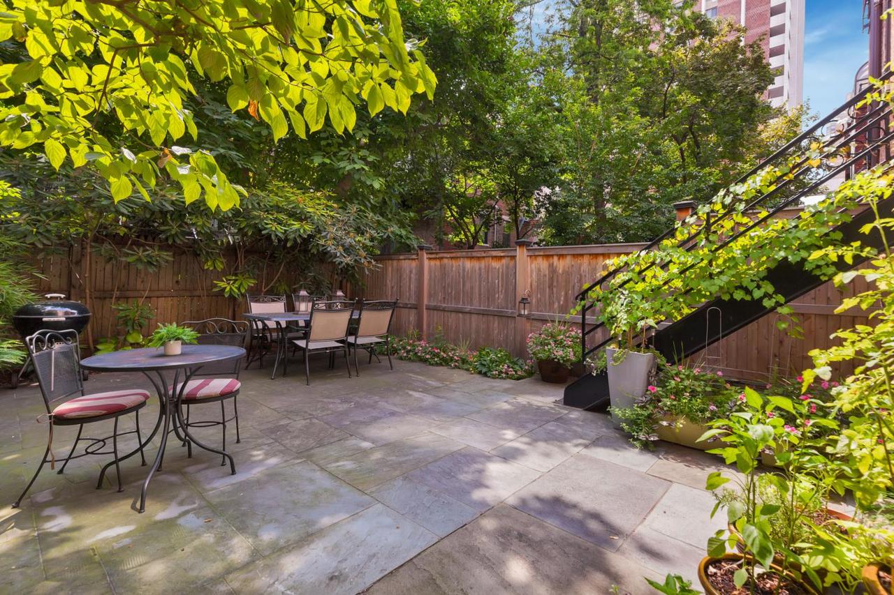 158 88th St - Photo 1