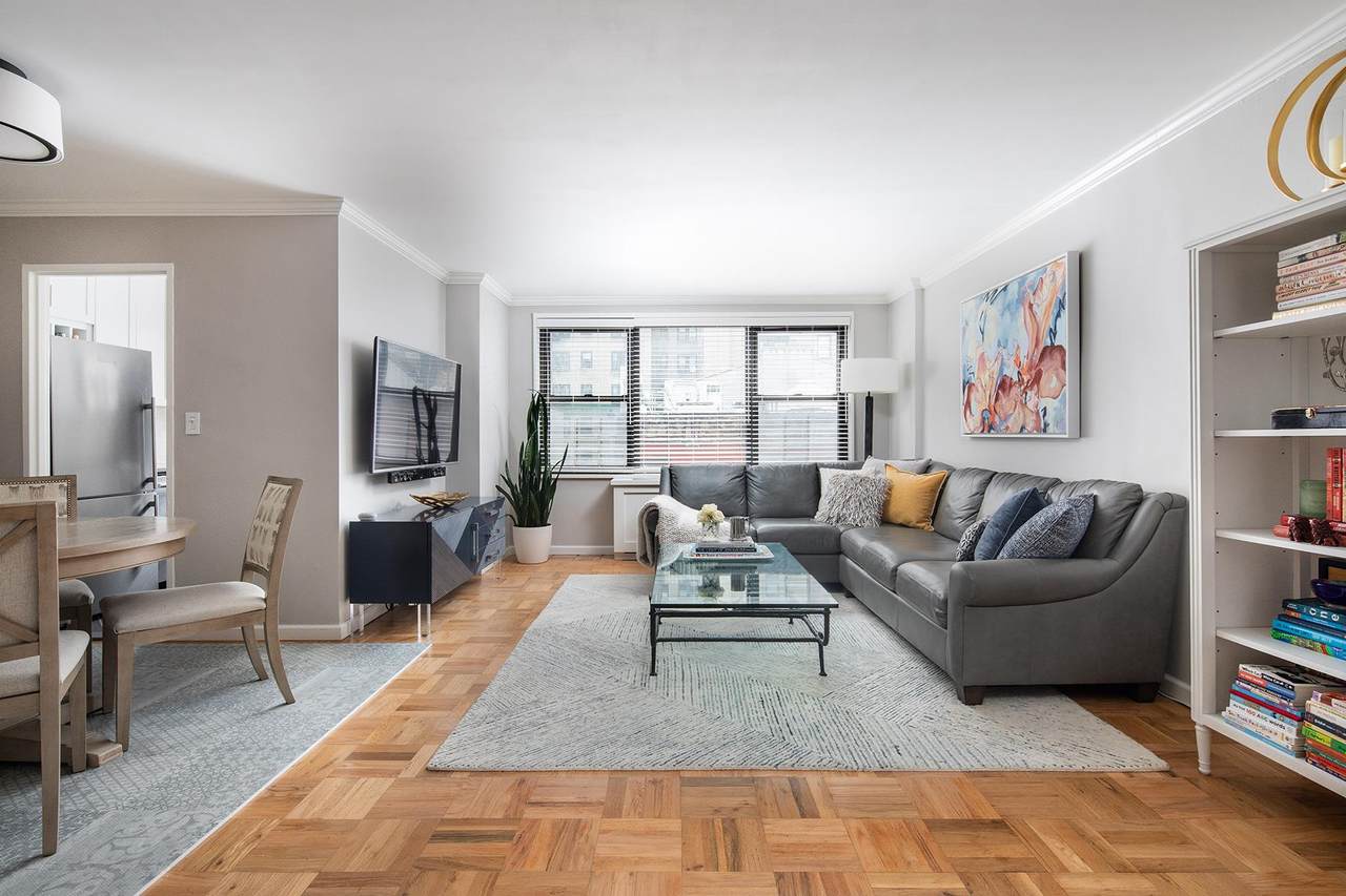 301 69th Street - Photo 1