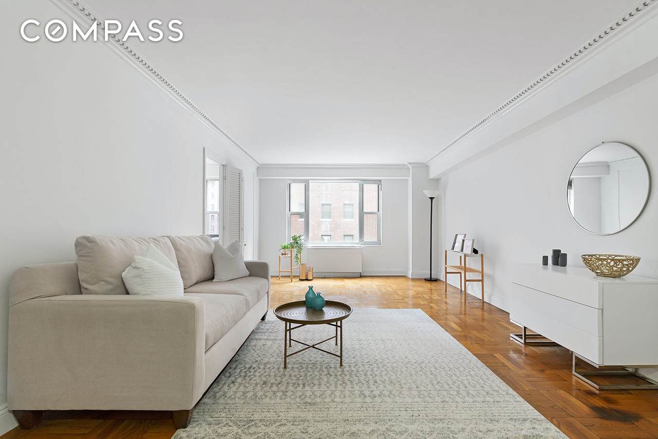310 Lexington Avenue - Photo 1