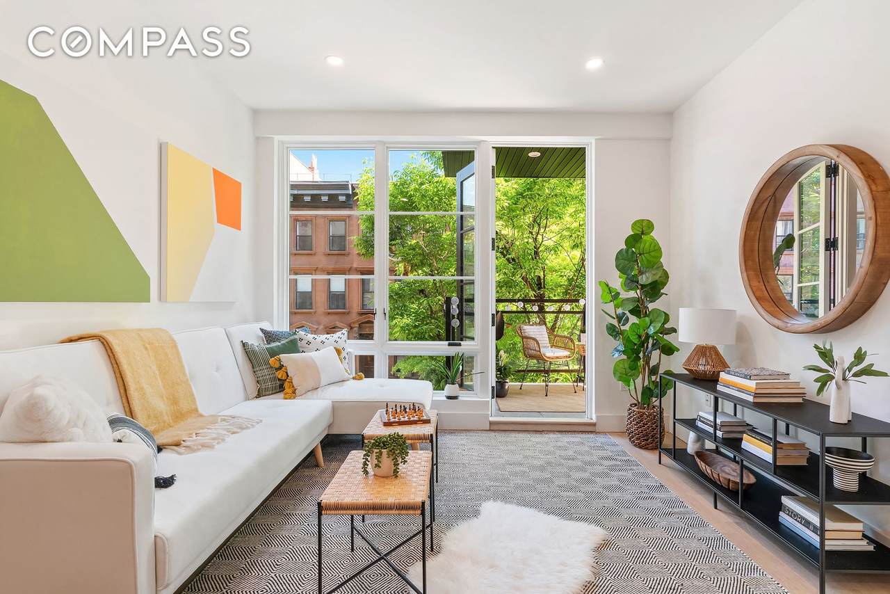 26 127th Street - Photo 1