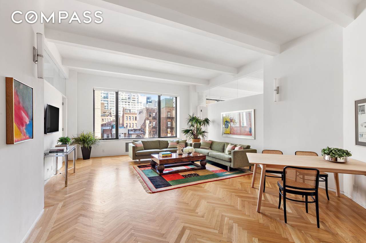 12 12th Street - Photo 1