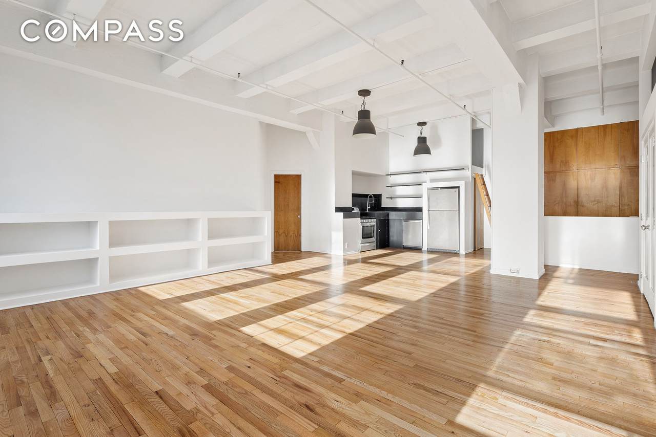 448 37th Street - Photo 1