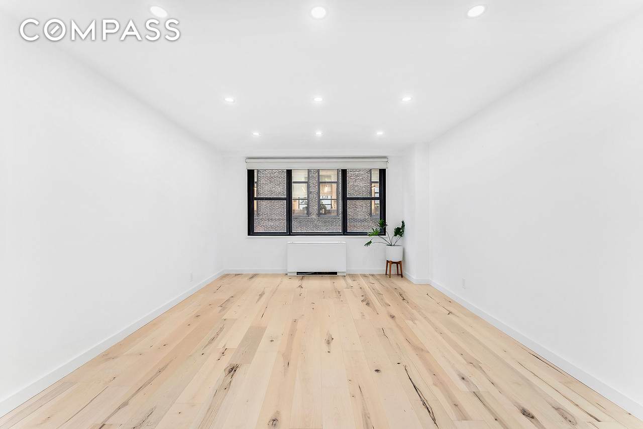 7 14th Street - Photo 1