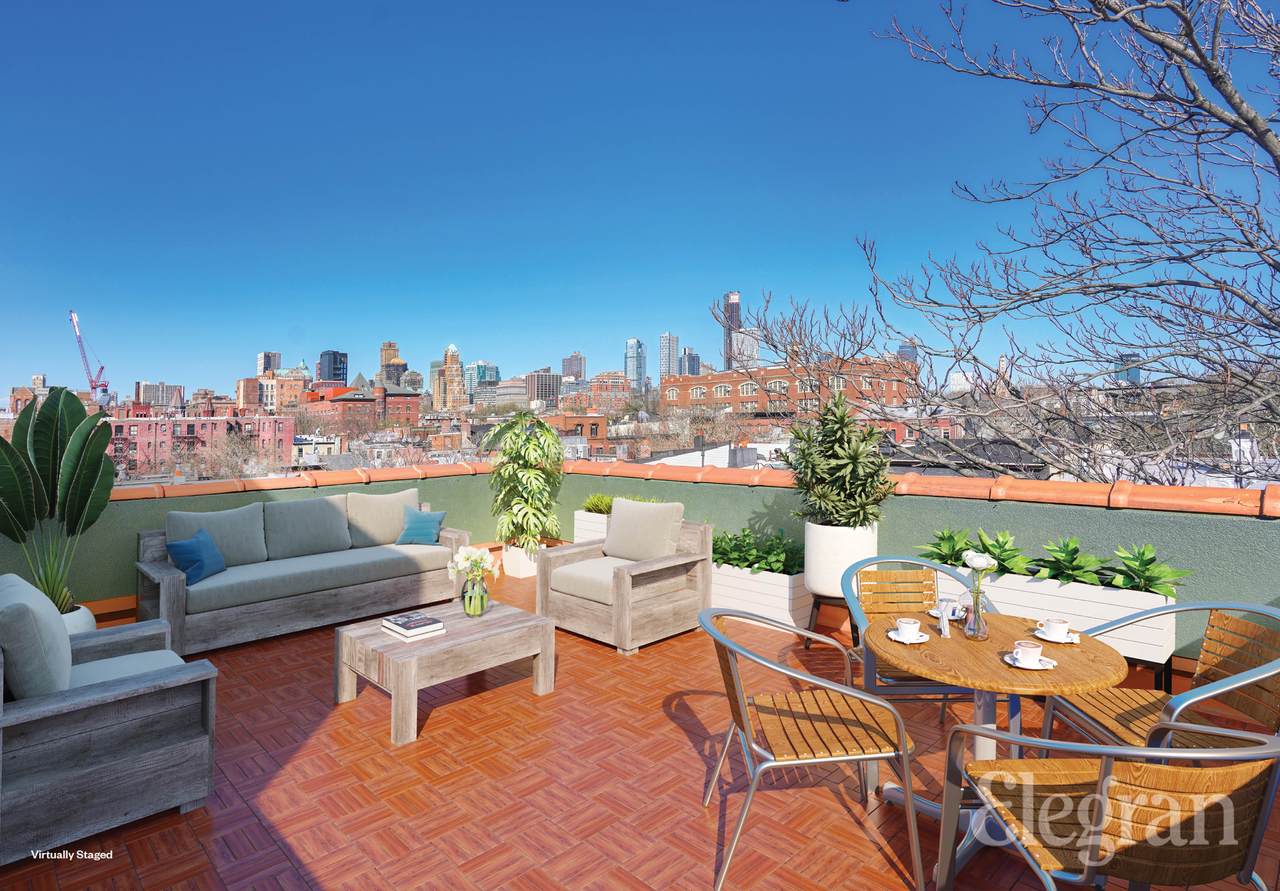 473 Hicks Street - Photo 1