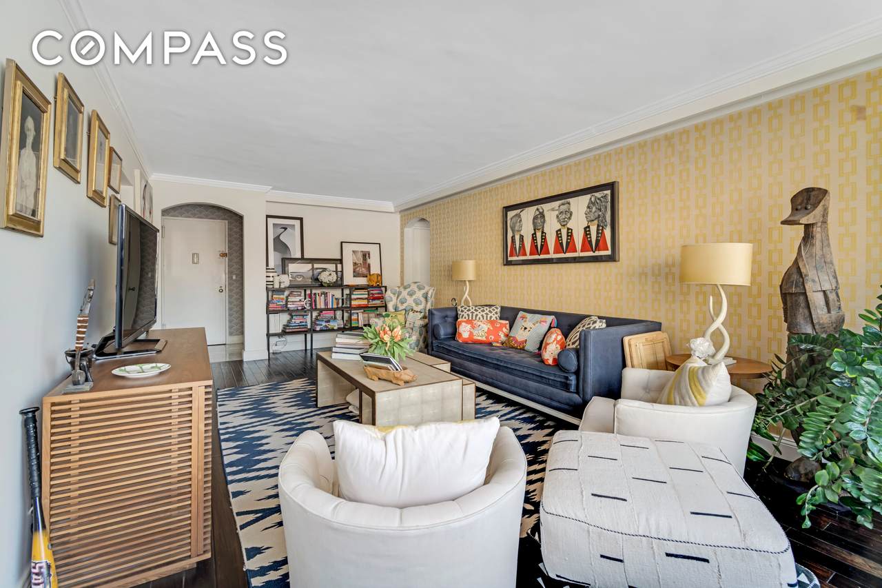 10 15th Street - Photo 1