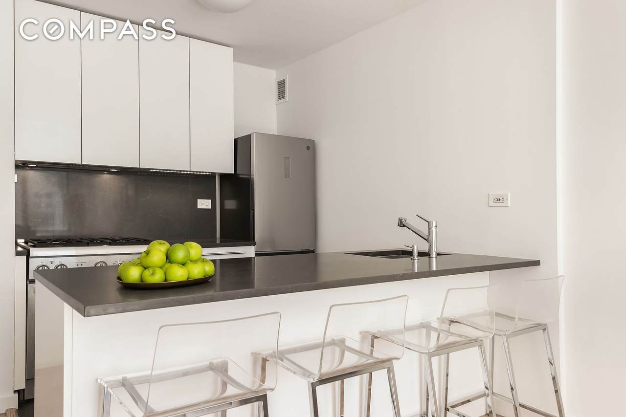 5 22nd Street - Photo 1