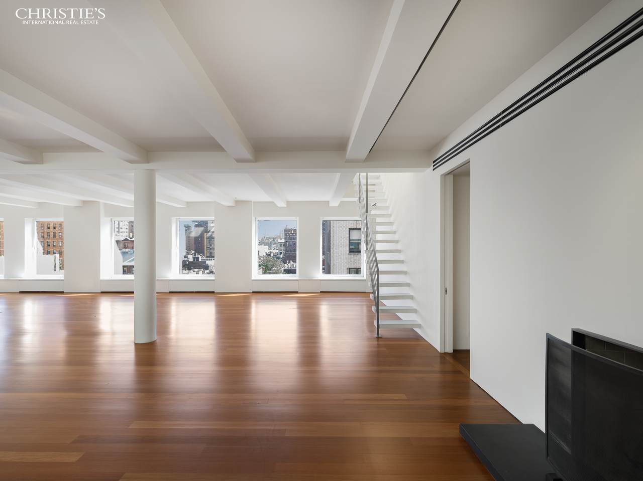 227 17TH St - Photo 1